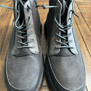 Hey Dude Black Ankle Boots Minimalist Design